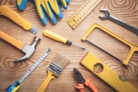 Quels outils électroportatifs choisir pour optimiser vos travaux de rénovation ?